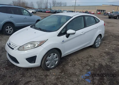 2011 Ford Fiesta S из США, поврежденный, VIN 3FADP4AJ3BM240984